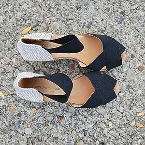 Andrew Assoue wedge heel